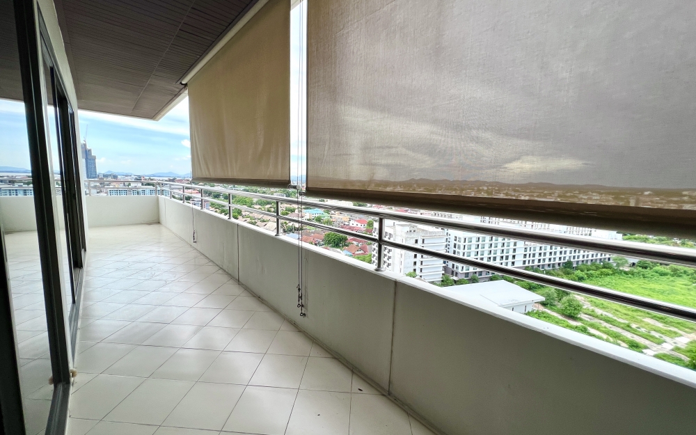 ขาย PKCP Tower Pattaya พีเคซีพี คอนโดมีเนียม พัทยา 3 ห้องนอน วิวสระ (2)