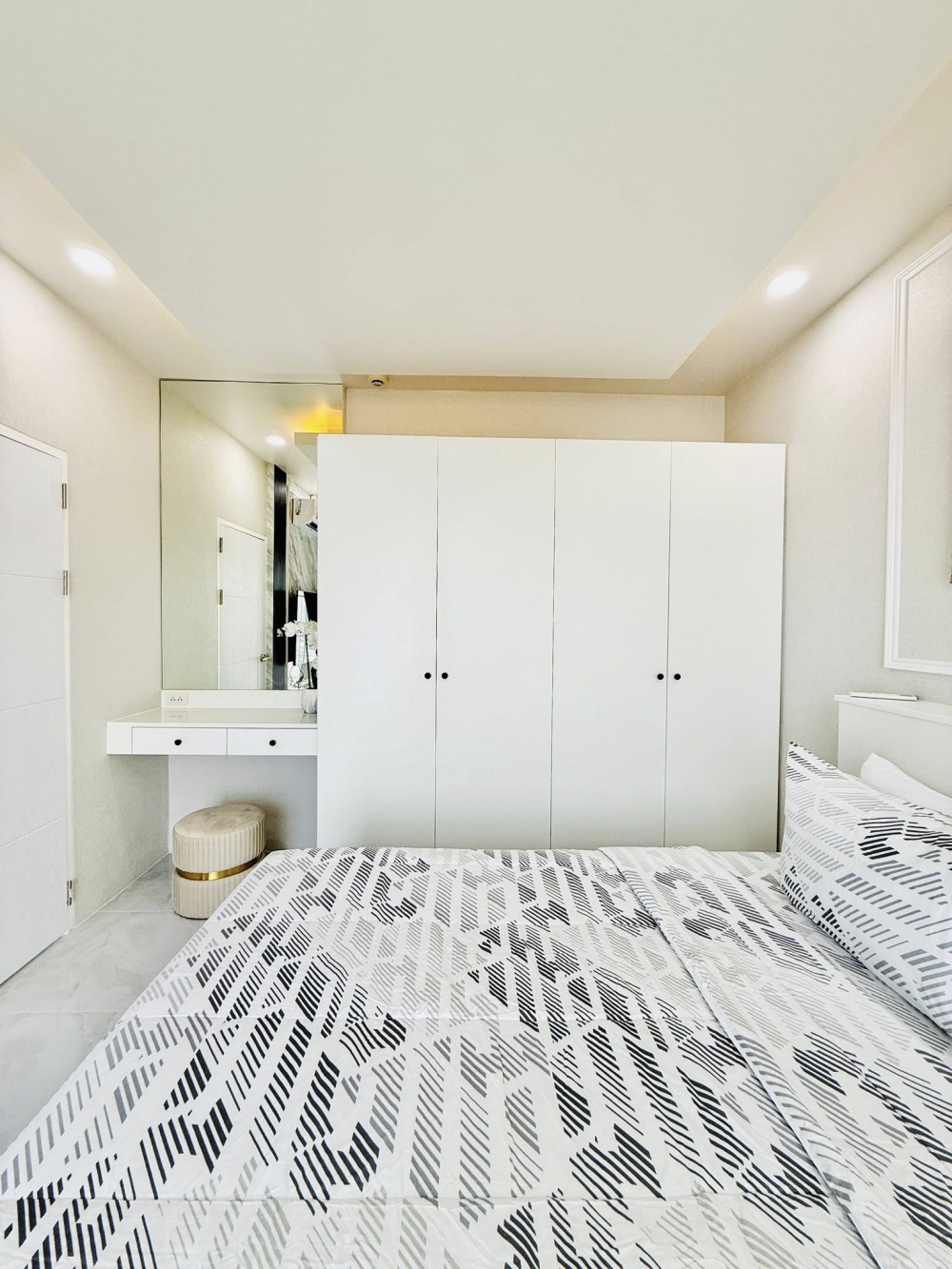 ขาย View Talay 5 Jomtien วิวทะเล 5 จอมเทียน 1 ห้องนอน วิวทะเล (2)