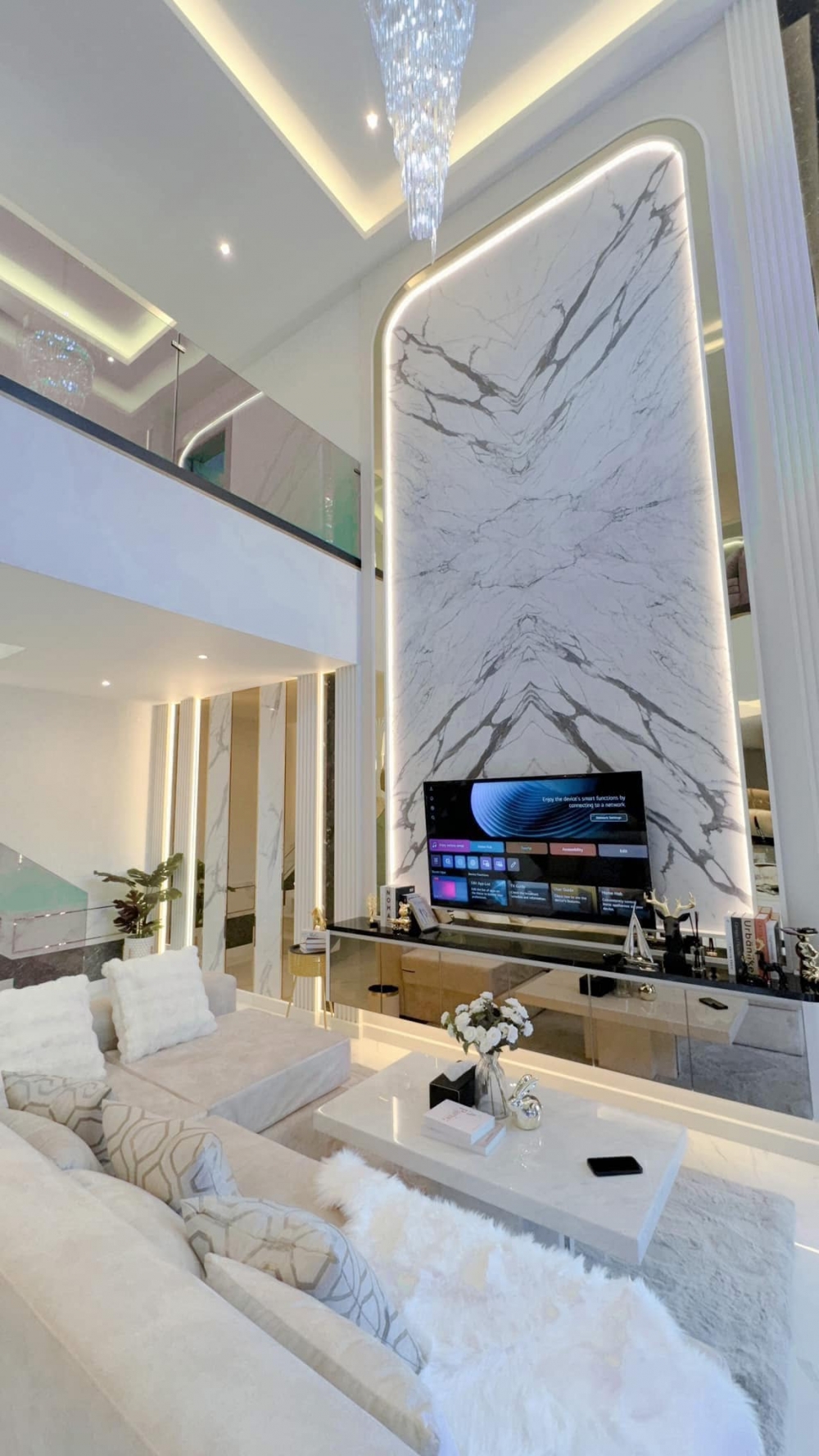 ให้เช่า Pool Villa 2 ชั้น 4 ห้องนอน 5 ห้องน้ำ ใกล้หาดจอมเทียน