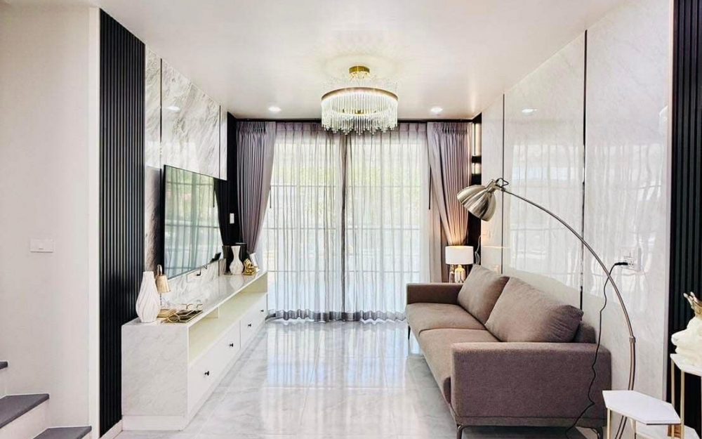 ให้เช่า ทาวน์โฮม 3 ห้องนอน เขาน้อย