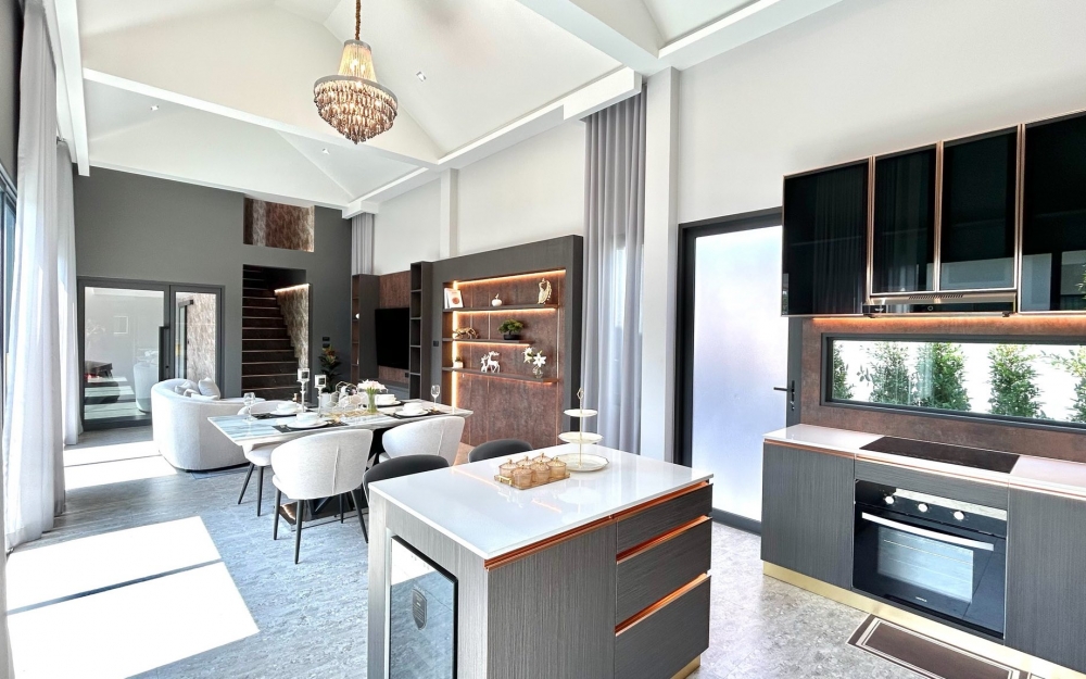 ขาย Pool Villa 2 ชั้น 4 ห้องนอน 6 ห้องน้ำ โป่ง มาบประชัน (3)