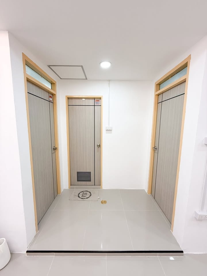 ขาย Town House 2 ห้องนอน 1 ห้องน้ำ เขาน้อย (2)