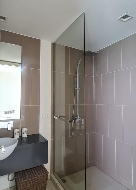 ปล่อยเช่ารายปี The Zire วงศ์อมาตย์ 2 ห้องนอน ชั้น 28 วิวทะเล