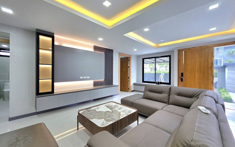 ขาย Pool Villa 2 ชั้น 4 ห้องนอน 5 ห้องน้ำ พัทยากลาง (1)