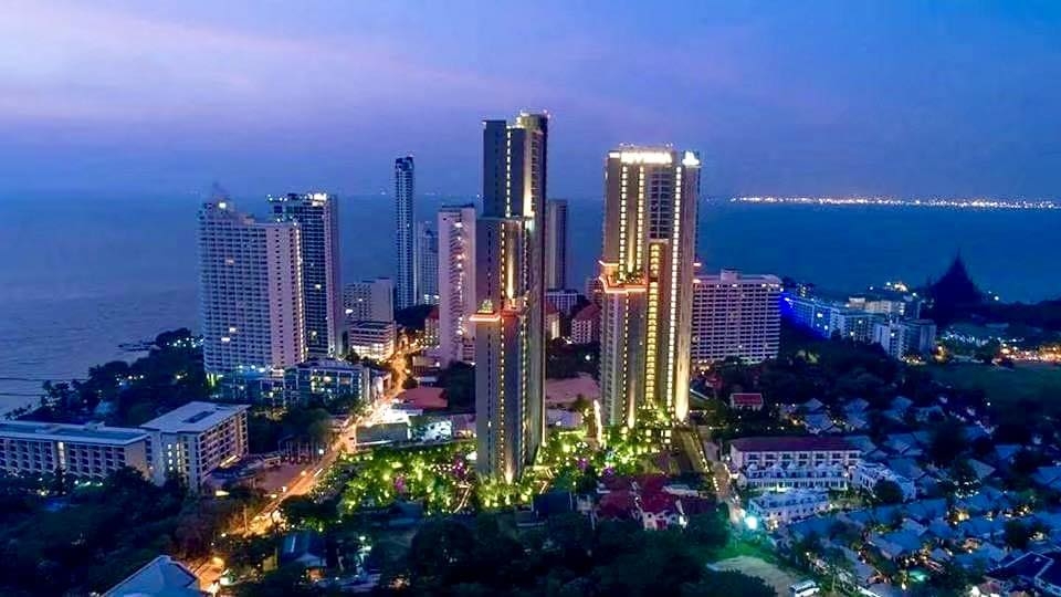 ขายพร้อมผู้เช่า Riviera Wongamat ริเวียร่า วงศ์อมาตย์ Studio วิวเมือง (3)