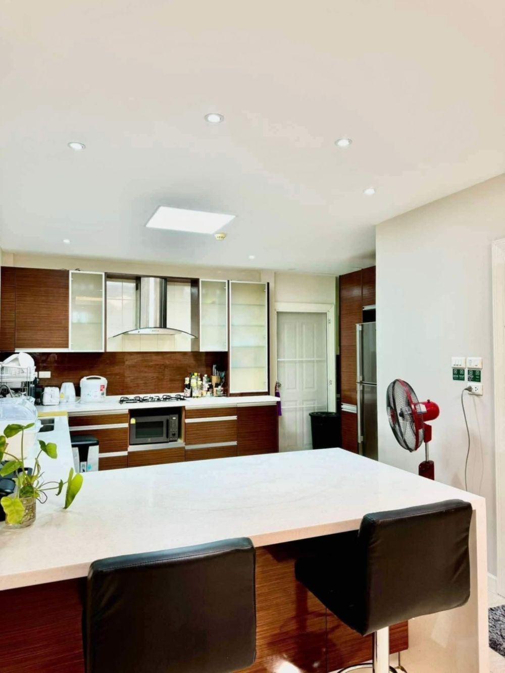 ขาย/ให้เช่า บ้าน Pool Villa เซ็นทรัลปาร์คฮิลล์ไซด์ (ทุ่งกลม-ตาลหมัน)