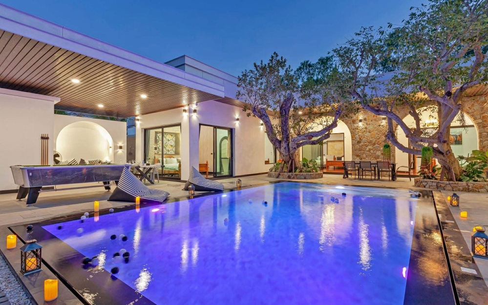 ให้เช่าพูลวิลล่า 5 ห้องนอน 6 ห้องน้ำ พัทยา