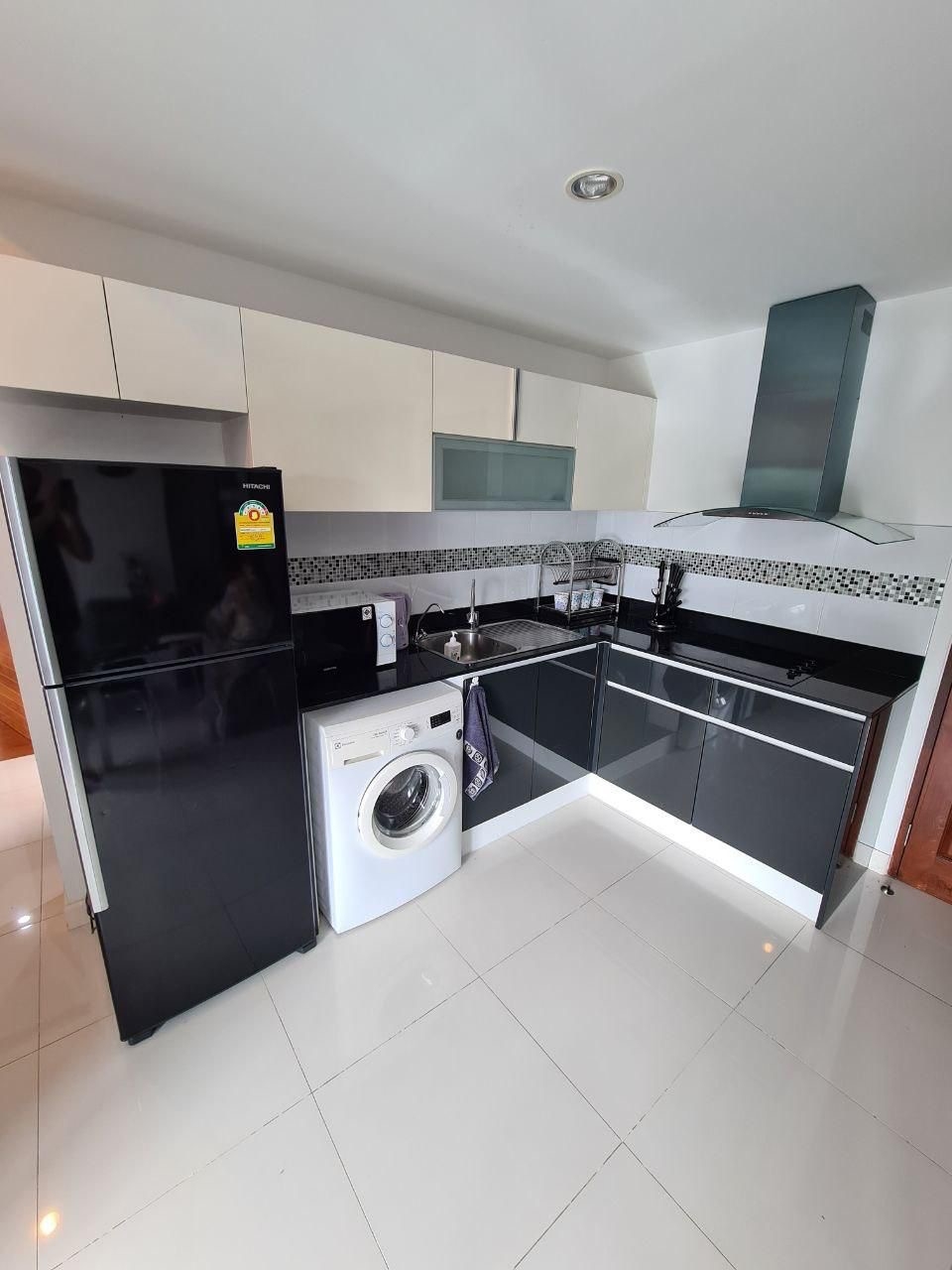 ขาย The Axis Pratumnak ดิ แอ๊กซิส พระตำหนัก 2 ห้องนอน วิวเมือง (2)