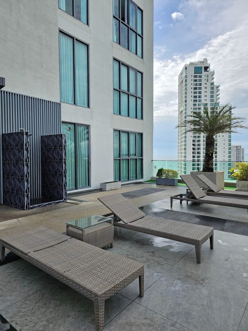 ปล่อยเช่า The Point เดอะ พอยท์ พระตำหนัก