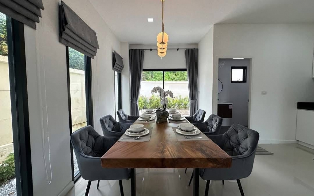 ขาย ทาวน์โฮม 3 ชั้น 4 ห้องนอน 3 ห้องน้ำ พัทยา (3)