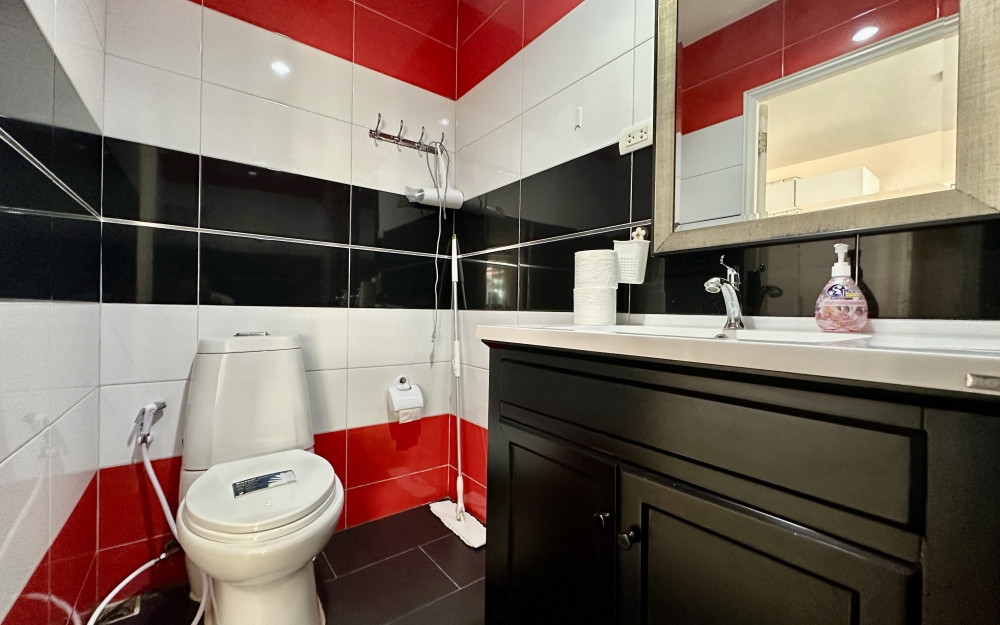 ขาย Pool Villa ชั้นเดียว 3 ห้องนอน 3 ห้องน้ำ จอมเทียน (2)