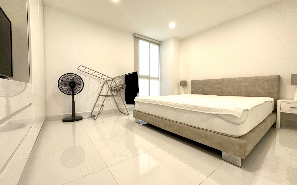 ขาย Park Royal 3 Pratumnak พาร์ค รอยัล 3 พระตำหนัก 2 ห้องนอน วิวสวน (55,000)