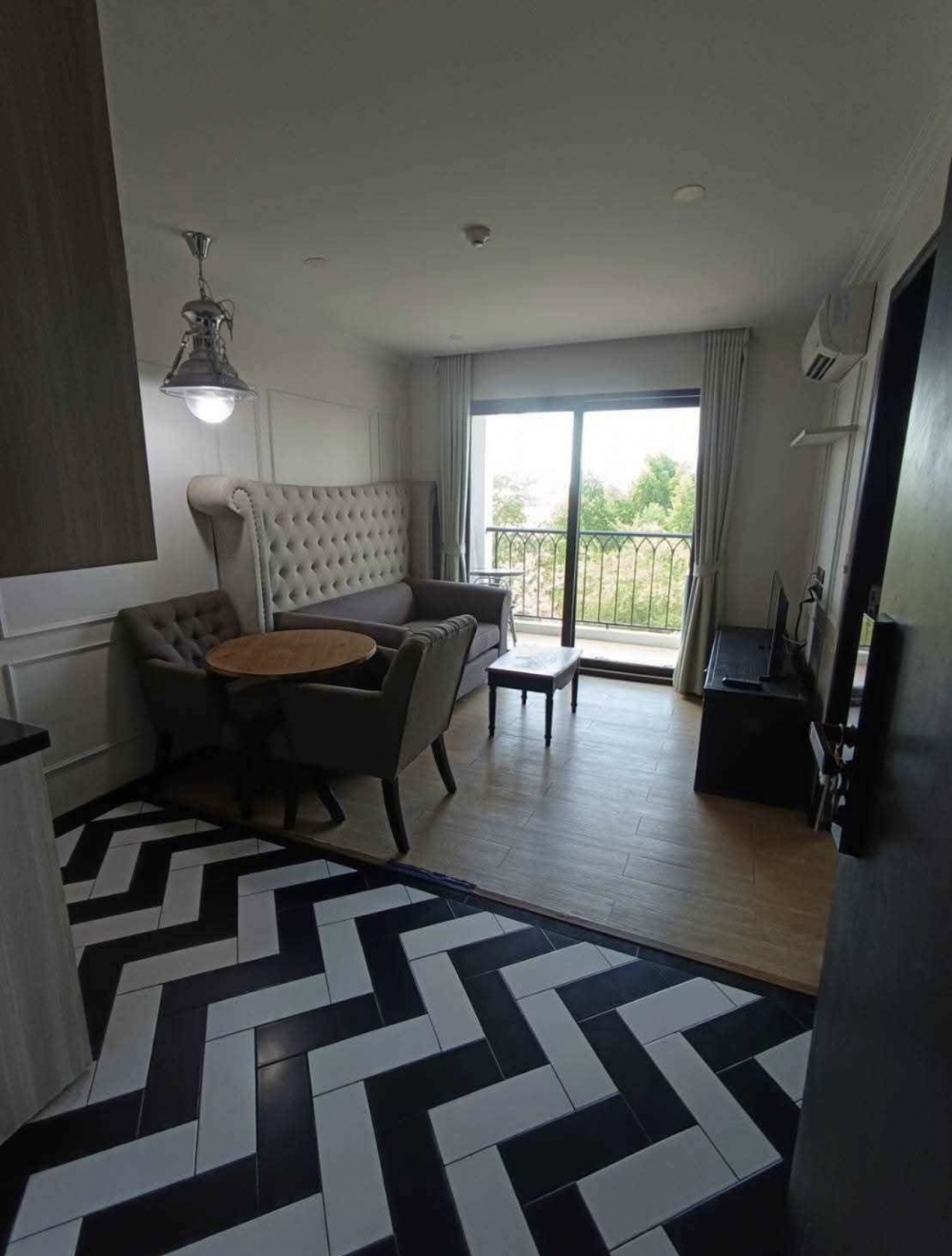 เช่า เวเนเชี่ยนคอนโด