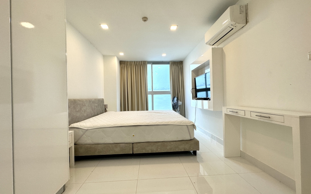 ขาย Park Royal 3 Pratumnak พาร์ค รอยัล 3 พระตำหนัก 2 ห้องนอน วิวสวน (55,000)