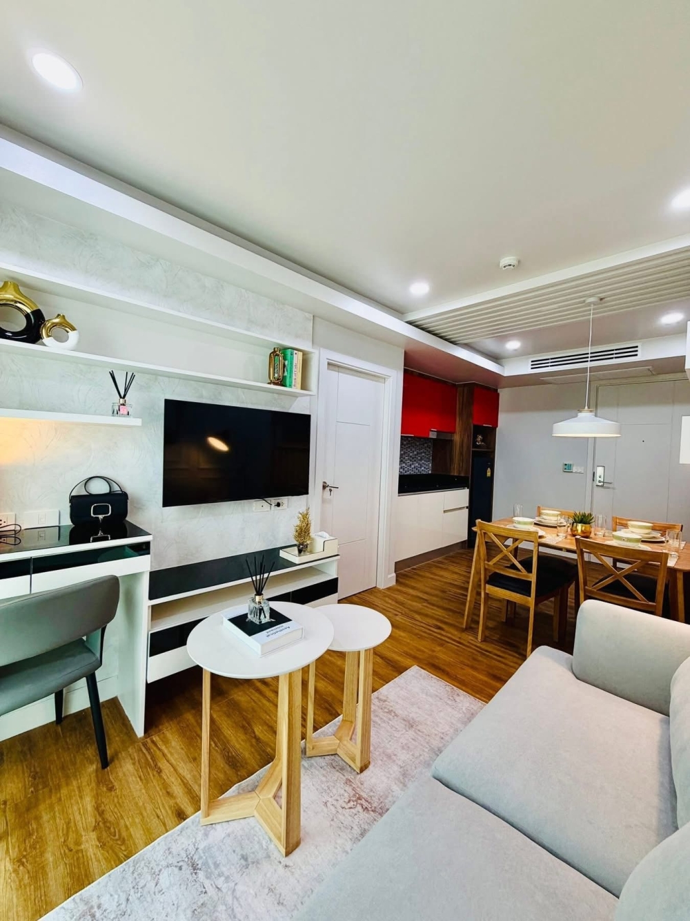 ขาย ดุสิต แกรนด์ ปาร์ค จอมเทียน 1 ห้องนอน (2)