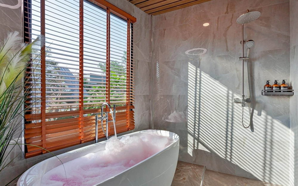 ให้เช่าพูลวิลล่า 5 ห้องนอน 6 ห้องน้ำ พัทยา