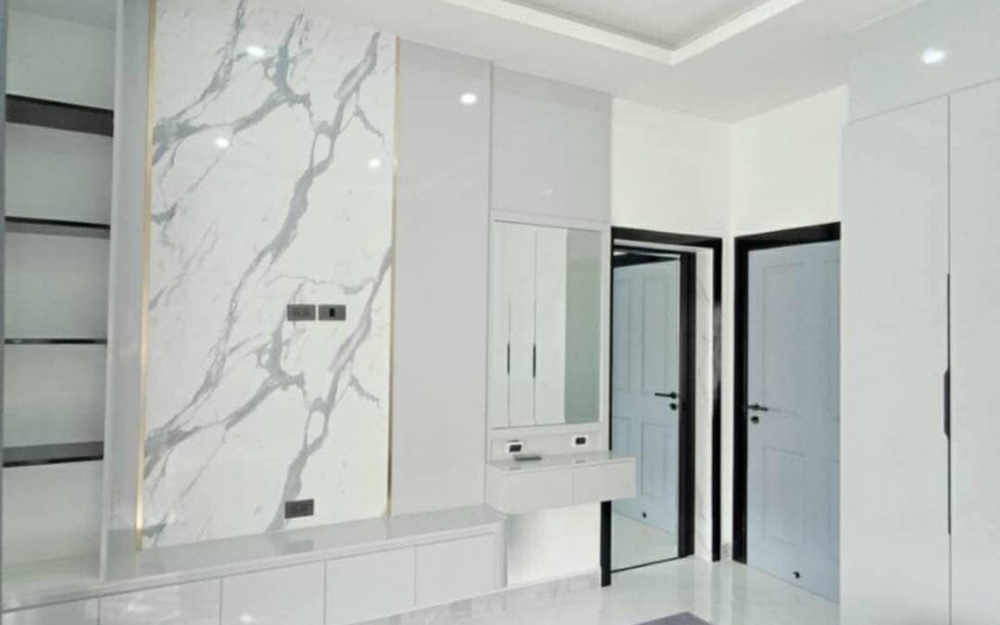 ให้เช่าพูลวิลล่า 4 ห้องนอน 4 ห้องน้ำ พรประภานิมิต พัทยา