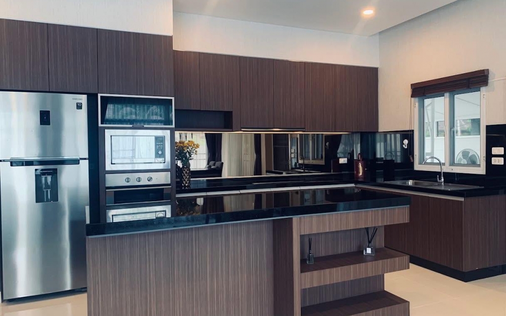 ให้เช่าพูลวิลล่า 3 ห้องนอน ทุ่งกลมตาลหมัน