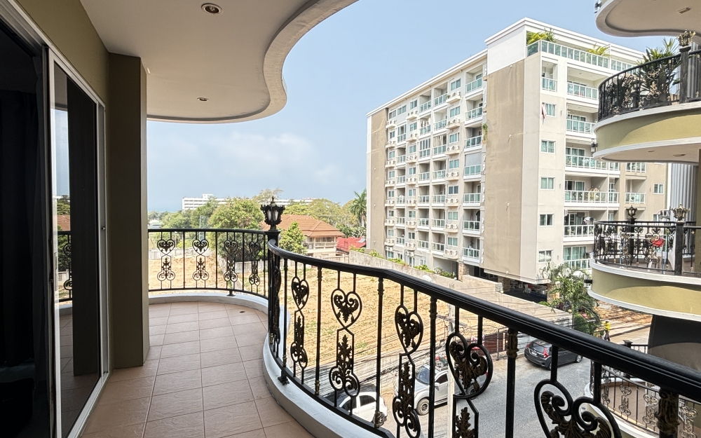 ขาย  Siam Oriental Twins Pratumnak สยาม โอเรียนทัล ทวินส์ พระตำหนัก Studio วิวสระ (2)