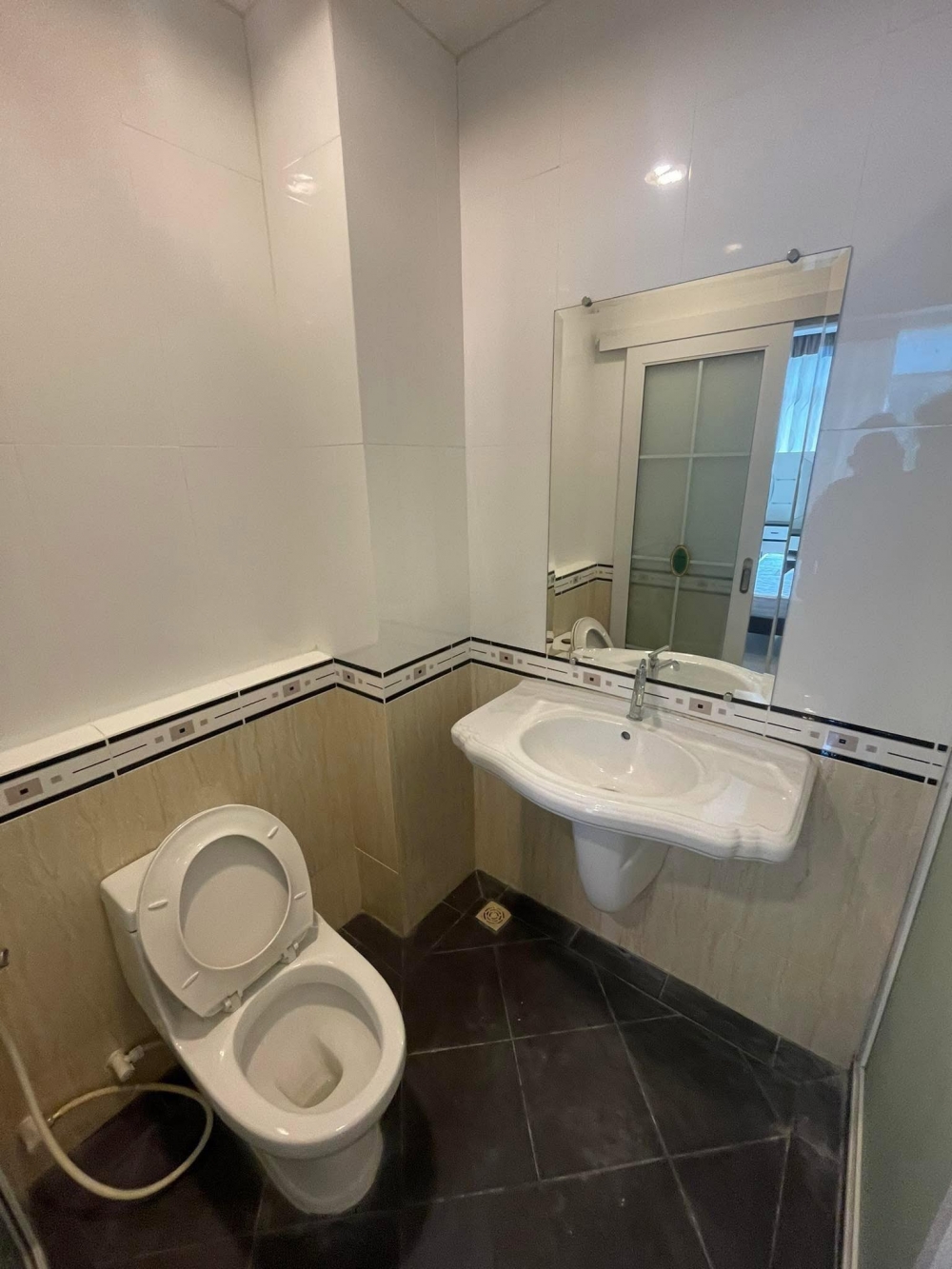 ขาย CC Condo Central Pattaya ซีซีคอนโด พัทยากลาง 1 ห้องนอน วิวเมือง (2)