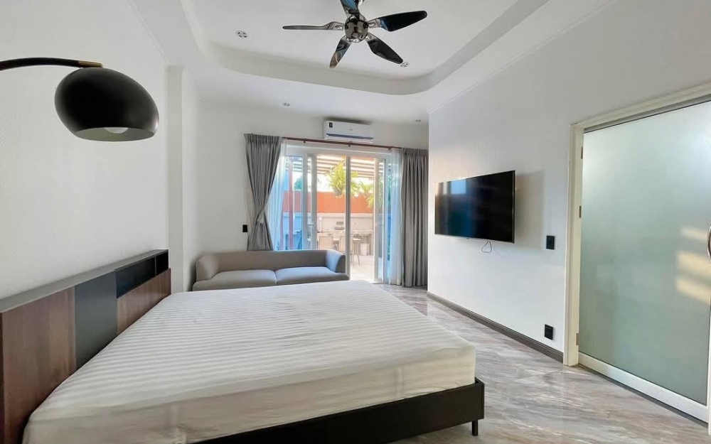 ขาย Pool Villa 2 ชั้น 4 ห้องนอน 5 ห้องน้ำ ขอบอ่างชากนอก (3)