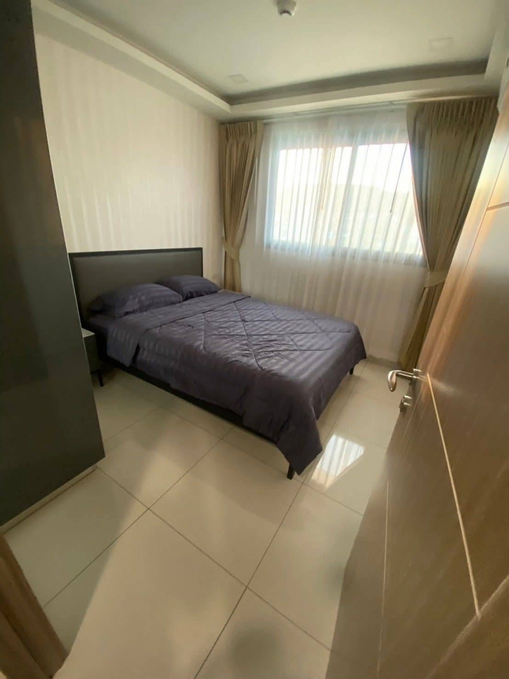 เช่า อาคาเดียคอนติเนนตัล