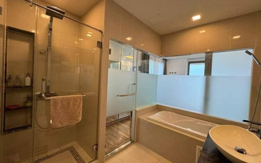 ขาย The Peak Tower Pratamnak เดอะ พีค ทาวน์เวอร์ พระตำหนัก 2 ห้องนอน วิวทะเล (2)