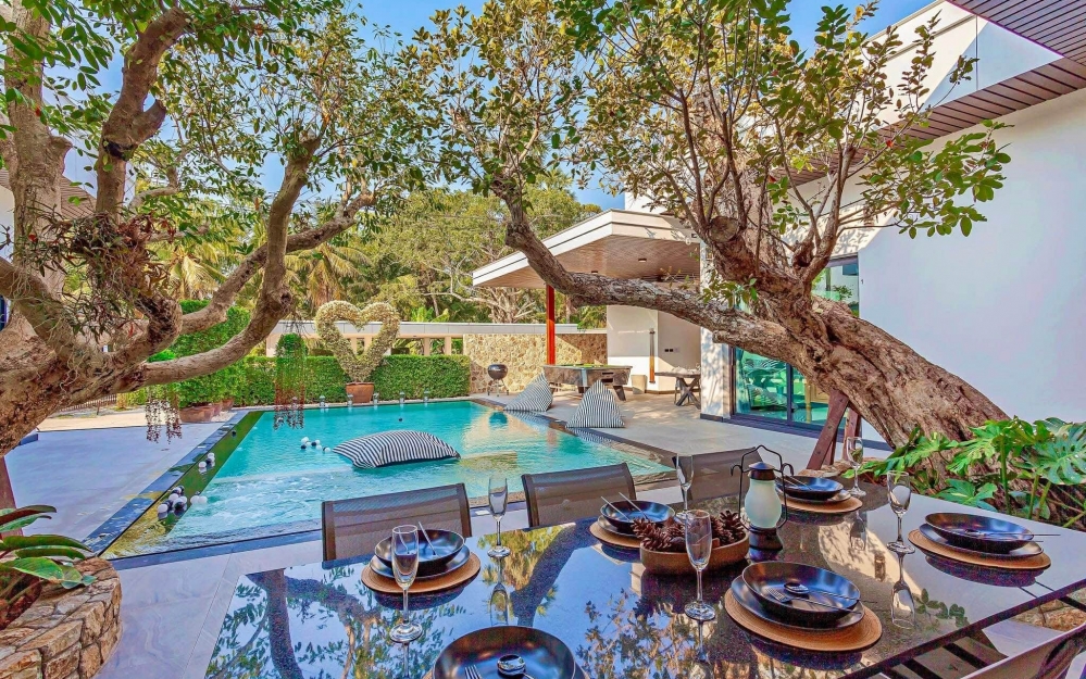 ให้เช่าพูลวิลล่า 5 ห้องนอน 6 ห้องน้ำ พัทยา