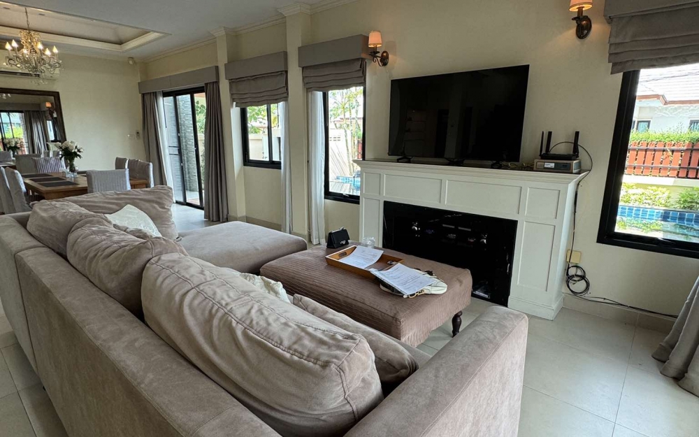 ให้เช่าพูลวิลล่า 3 ห้องนอน บ้านอำเภอ