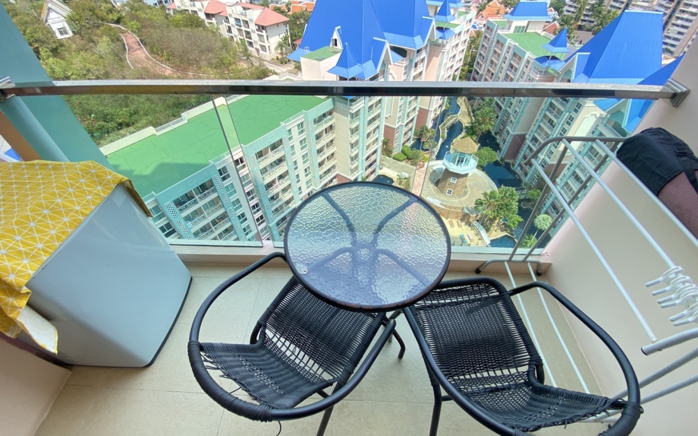 ขาย Grande Caribbean Pattaya แกรนด์ แคริบเบียน พัทยา 1 ห้องนอน วิวสระ (2)