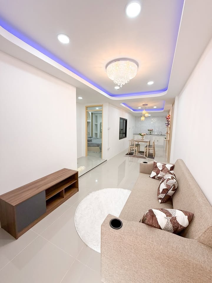 ขาย Town House 2 ห้องนอน 1 ห้องน้ำ เขาน้อย (2)