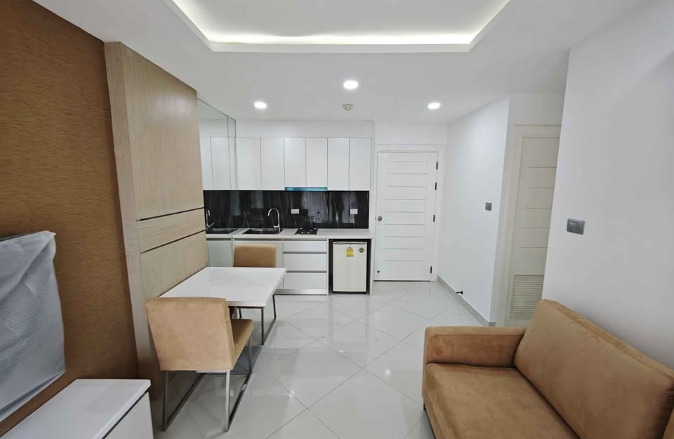 ขาย Paradise Park Jomtien พาราไดซ์ ปาร์ค จอมเทียน 1 ห้องนอน วิวสระ