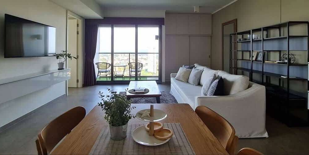 ให้เช่า Zire Wongamat 2 ห้องนอน วิวทะเล