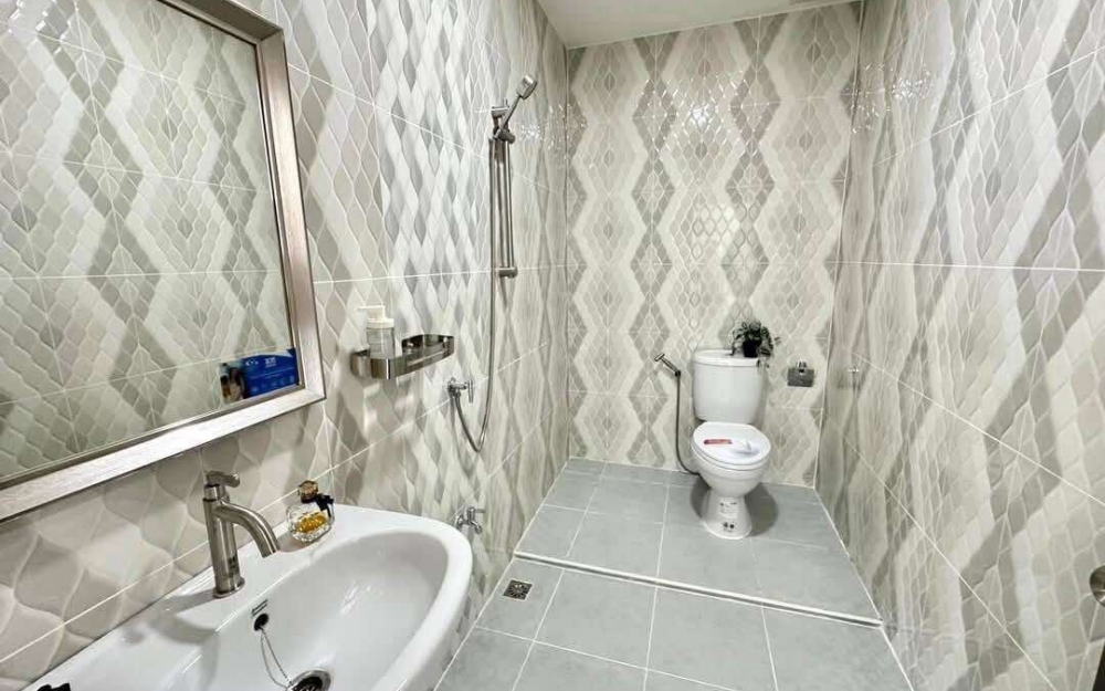 ขาย Pool Villa 5 ห้องนอน มาบประชัน (2)