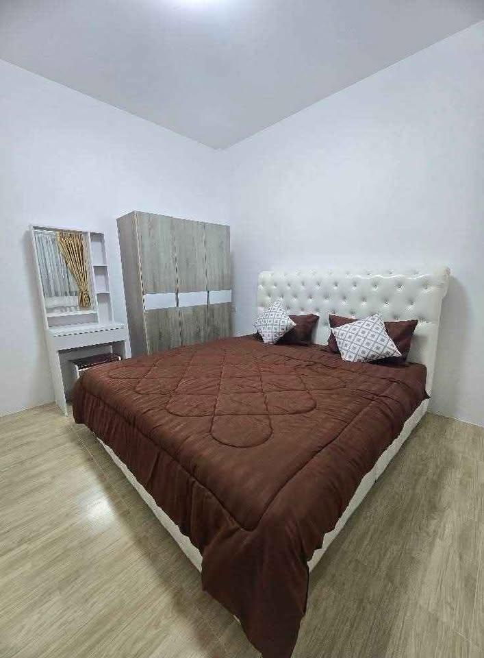 ขาย ทาวน์เฮ้าส์ 3 ห้องนอน 2 ห้องน้ำ พัทยา (2)