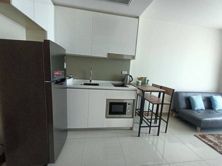 ขายพร้อมผู้เช่า Riviera Jomtien ริเวียร่า จอมเทียน 1 ห้องนอน วิวทะเล (2)