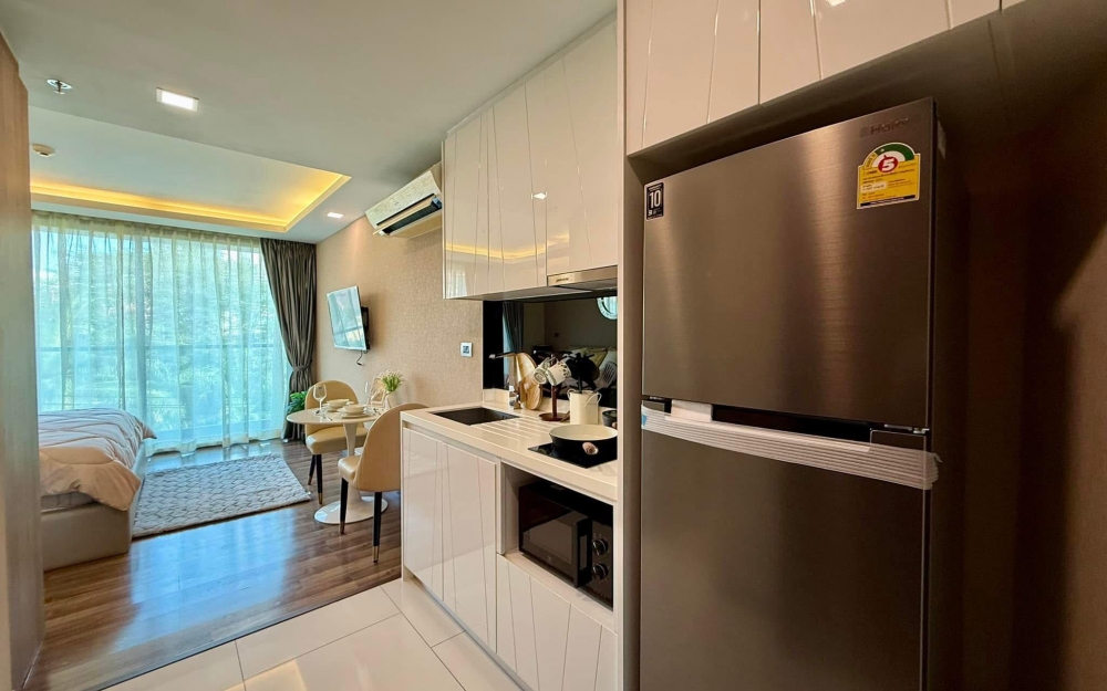 ขาย The Peak Tower Pratamnak เดอะ พีค ทาวน์เวอร์ พระตำหนัก Studio วิวเมือง (2)