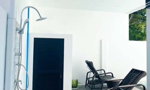 ให้เช่า Pool Villa 2 ชั้น 4 ห้องนอน 5 ห้องน้ำ ซอยสยาม