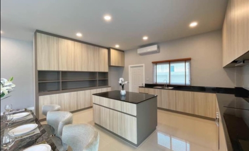 ขายพร้อมผู้เช่า Pool Villa 3 ห้องนอน 3 ห้องน้ำ นาจอมเทียน (2)