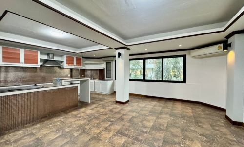 ขาย บ้าน 4 ชั้น 8 ห้องนอน 7 ห้องน้ำ จอมเทียน (2)