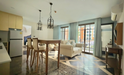 ให้เช่า Espana จอมเทียน 2 ห้องนอน วิวสระน้ำ (2)