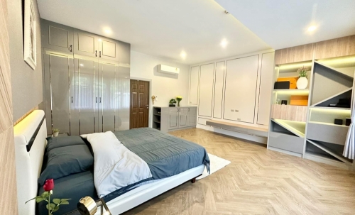 ขายบ้านเดี่ยวสไตล์โมเดิร์น 2 หลังในรั้วเดียวกัน 6 ห้องนอน 7 ห้องน้ำ ห้วยใหญ่ ติดเจ้าของ (3)