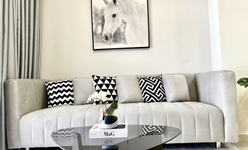 ขายทาวน์เฮ้าส์ 2 ชั้น 2 ห้องนอน 2 ห้องน้ำ ถนนสุขุมวิท (2)