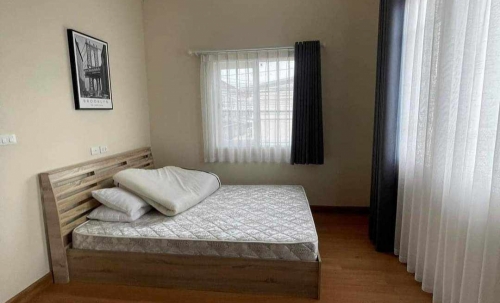 ปล่อยเช่ารายปีทาวน์โฮม 2 ชั้น 4 ห้องนอน 2 ห้องน้ำ เขาตาโล