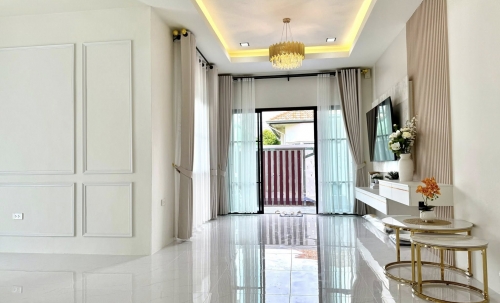 ขาย Pool Villa ชั้นเดียว 3 ห้องนอน 3 ห้องน้ำ ซอยสยาม (2)