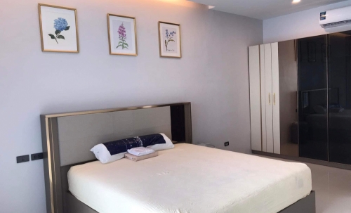 ขายพร้อมผู้เช่าบ้าน Pool Villa 3 ห้องนอน 2 ห้องน้ำ ใกล้โรงเรียนนานาชาติรีเจนท์ หนองปลาไหล (2)