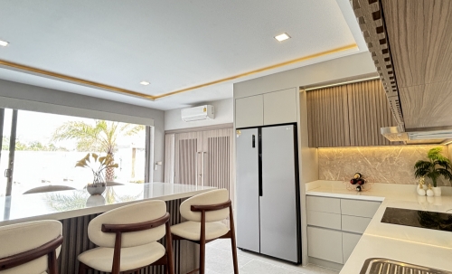 ขาย Pool Villa 2 ชั้น 7 ห้องนอน 8 ห้องน้ำ ห้วยใหญ่ (2)