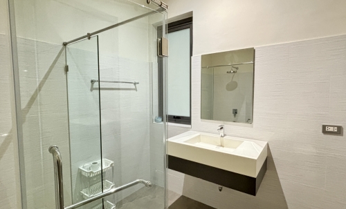 ขาย Pool Villa 2 ชั้น 4 ห้องนอน 4 ห้องน้ำ Palm Lakeside Villas ปาล์ม เลคไซด์ วิลล่า (1)