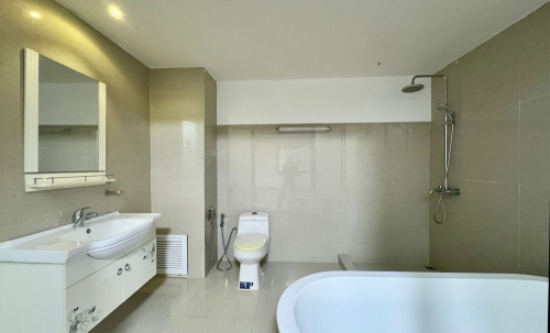 ขาย บ้าน 4 ชั้น 8 ห้องนอน 7 ห้องน้ำ จอมเทียน (2)