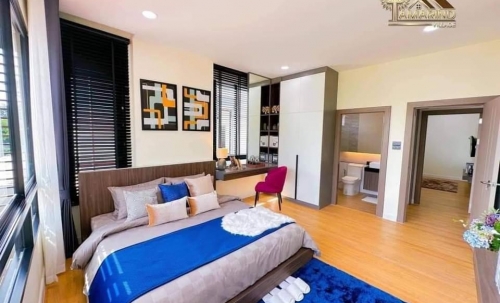 ขายบ้านเดี่ยว 2 ชั้น สร้างใหม่ ในโครงการหมู่บ้าน 4 ห้องนอน 4 ห้องน้ำ ห้วยใหญ่ ติดเจ้าของ (3)